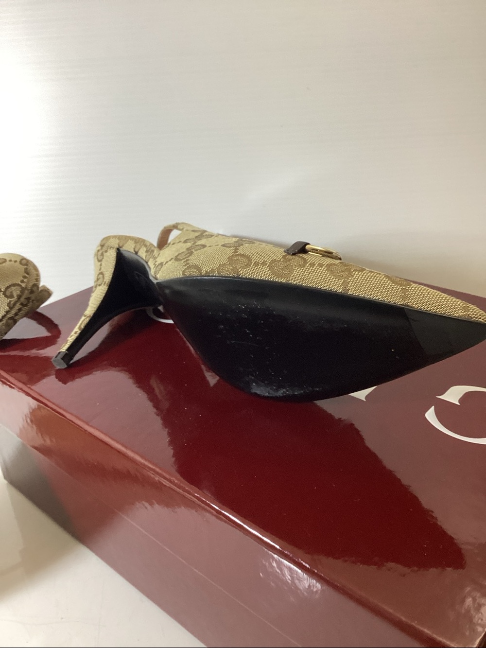 Gucci
Women's Horsebit Slingback Pumps - Picture 14 of 16
